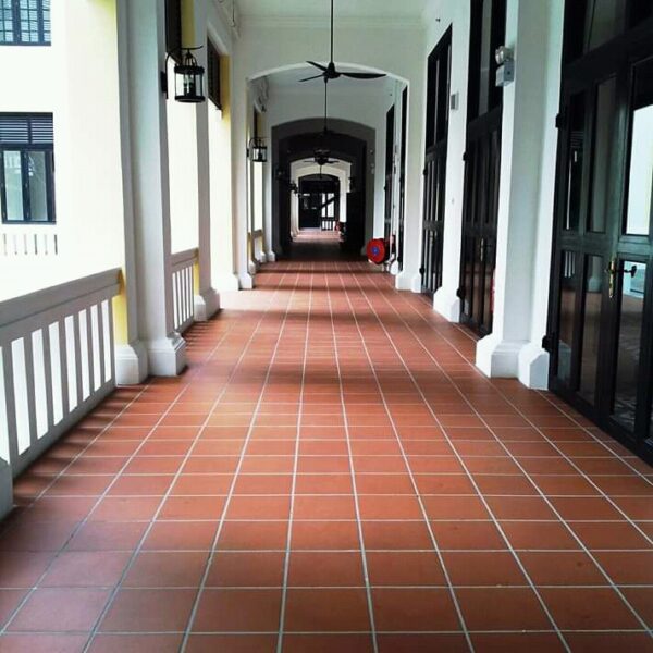 Terracotta Red Plain Surface Square Unglazed Terracotta Clay Verandah Floor Tile
